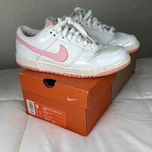 Nike low dunk from 2003